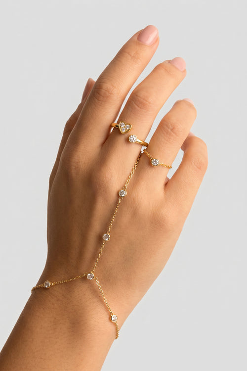 Bague minimaliste ajustable ornée de pierres et d'un cœur