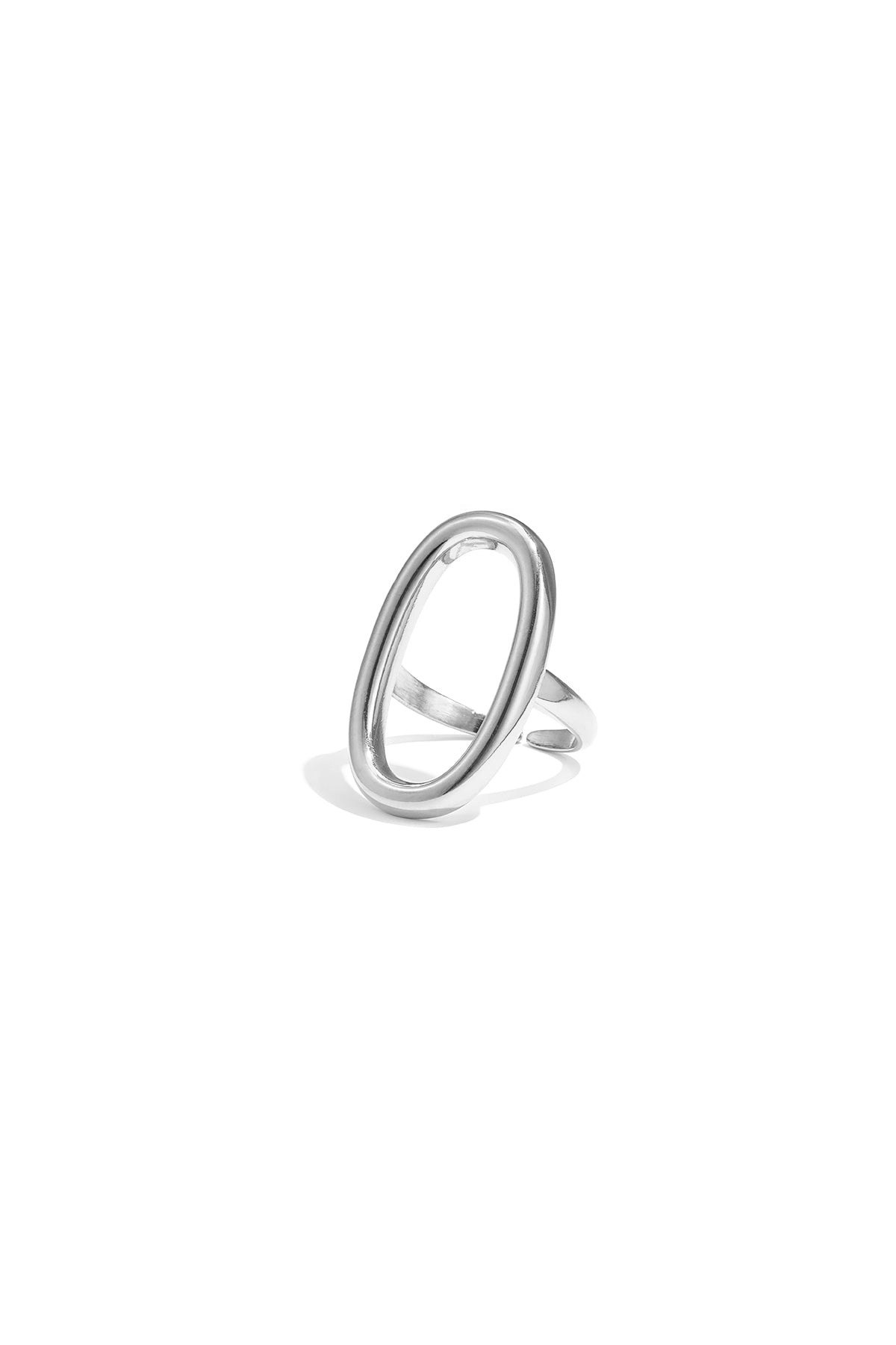 Bague imposante ovale et minimaliste